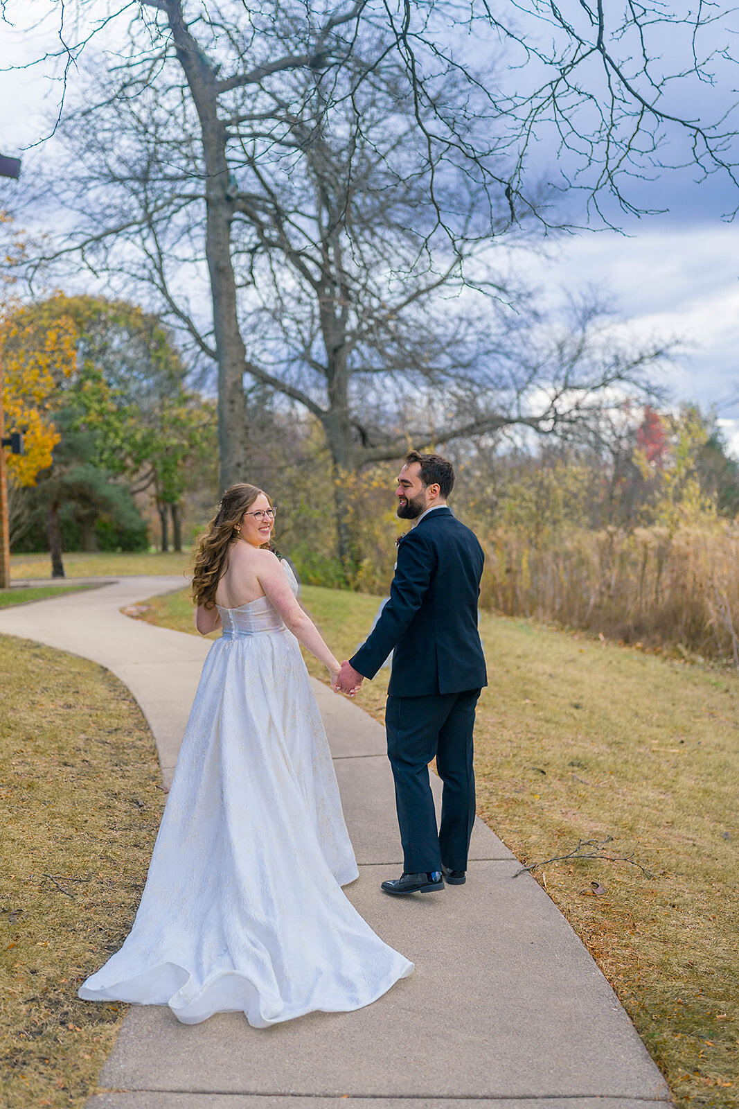 Eliana-Melmed-Photography-Chicago-LosAngeles-Jewish-WeddingPhotography-CouplePortrait-00059