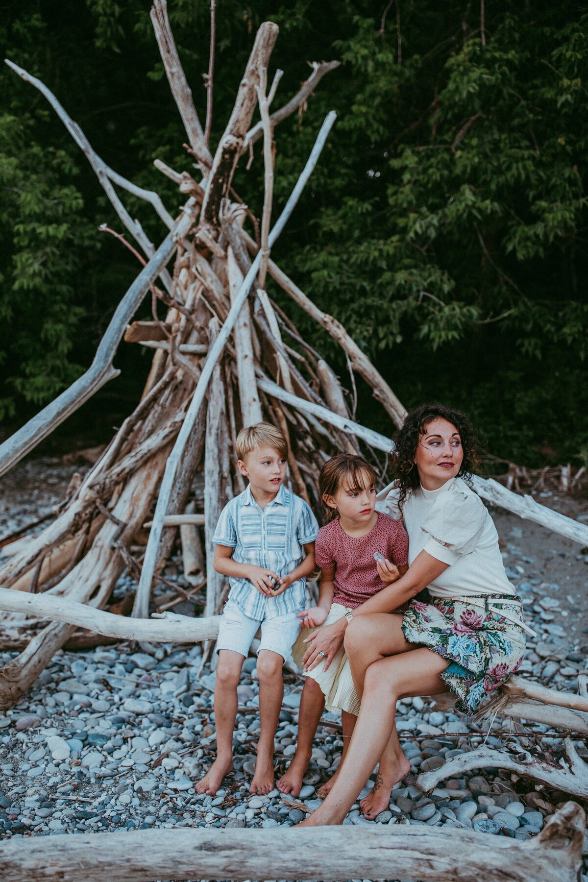 FamilyPhotos-at-Lake-Michigan-Milwaukee7