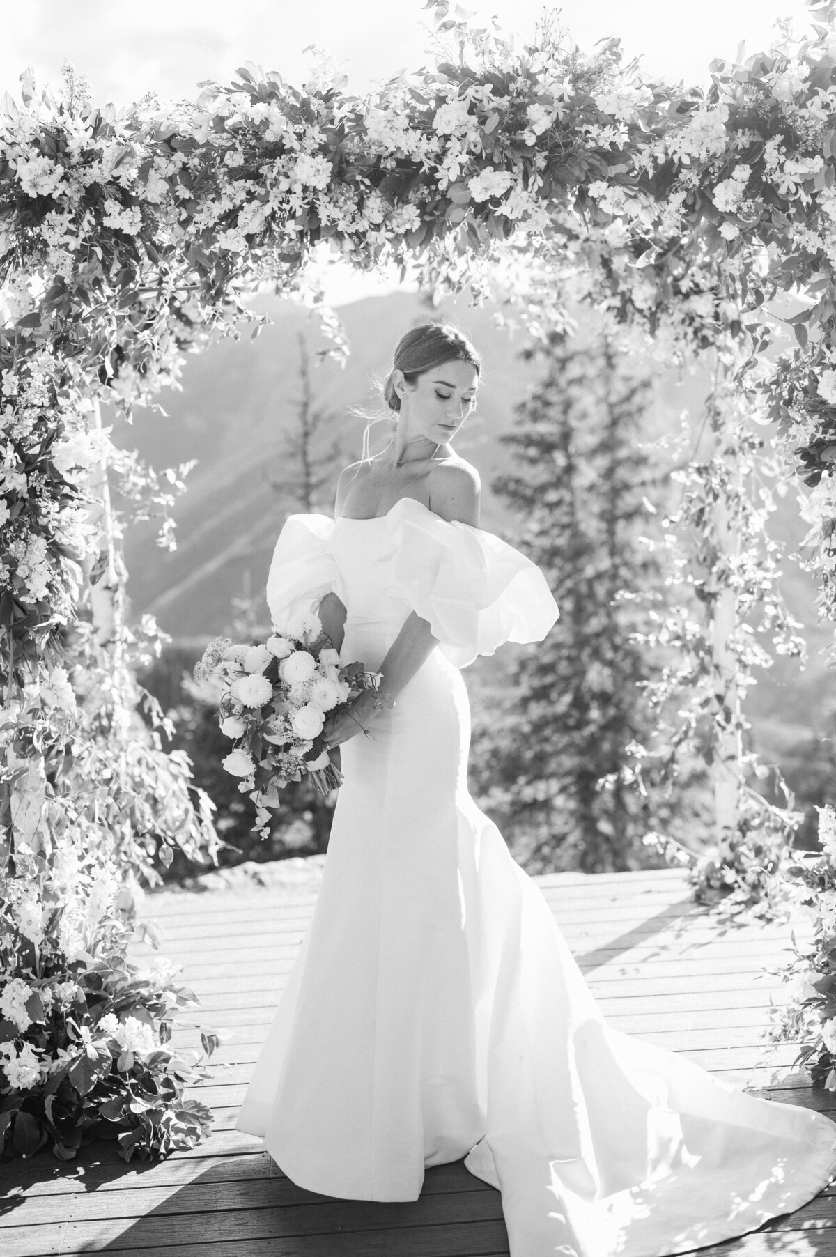 Kaite-Mikhail-Little-Nell-Aspen- Wedding-Photography-By-Jacie-Marguerite-720