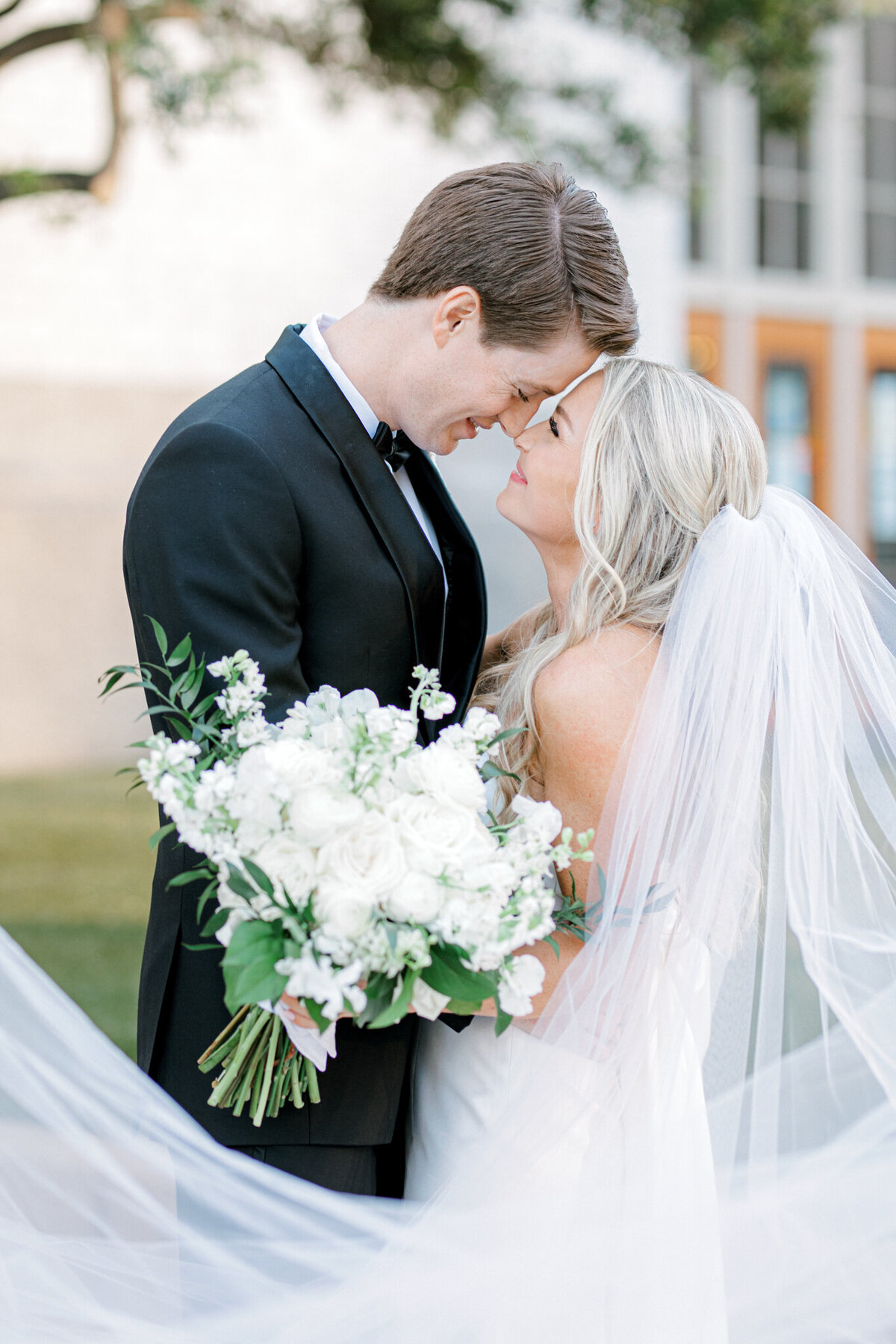 Madison & Michael's Wedding at Union Station | Dallas Wedding Photographer | Sami Kathryn Photography-138