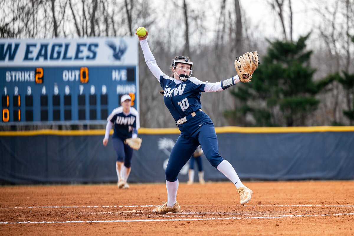 UMW-Softball-vs-SweetBriar-1049