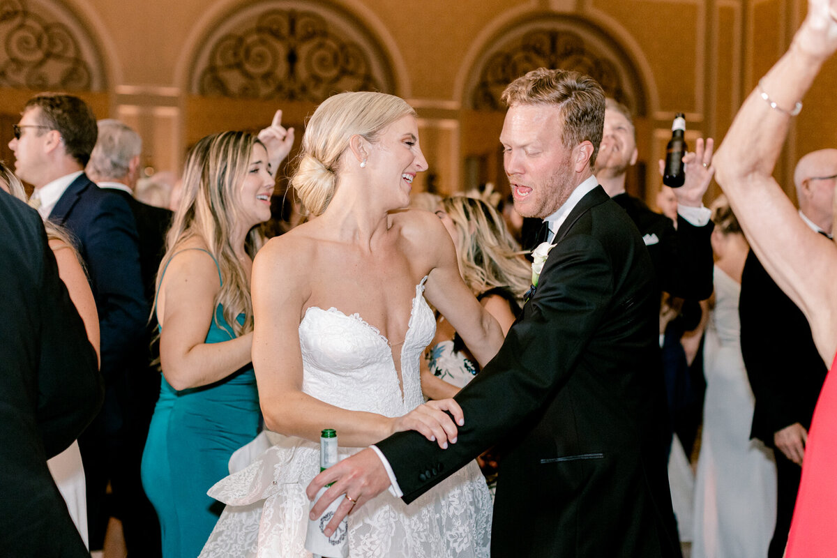 Katelyn & Kyle's Wedding at the Adolphus Hotel | Dallas Wedding Photographer | Sami Kathryn Photography-323
