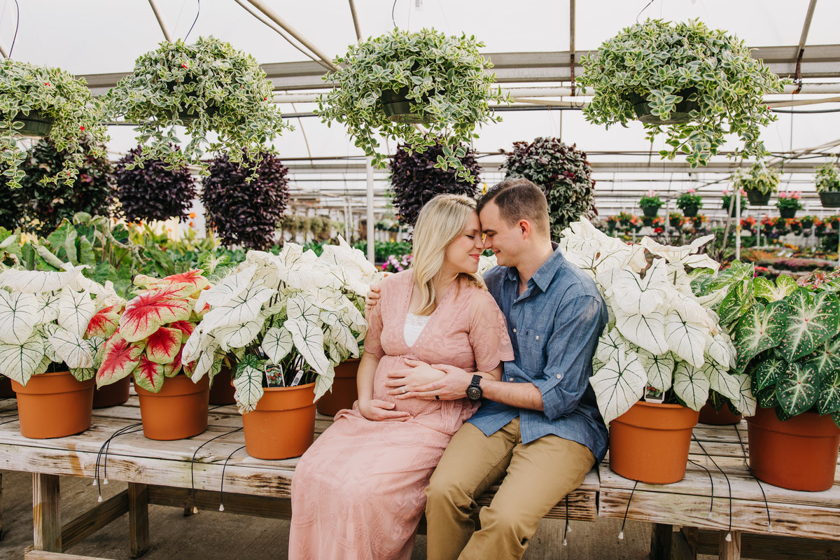 greenhouse-maternity-photography-session-raleigh-2287
