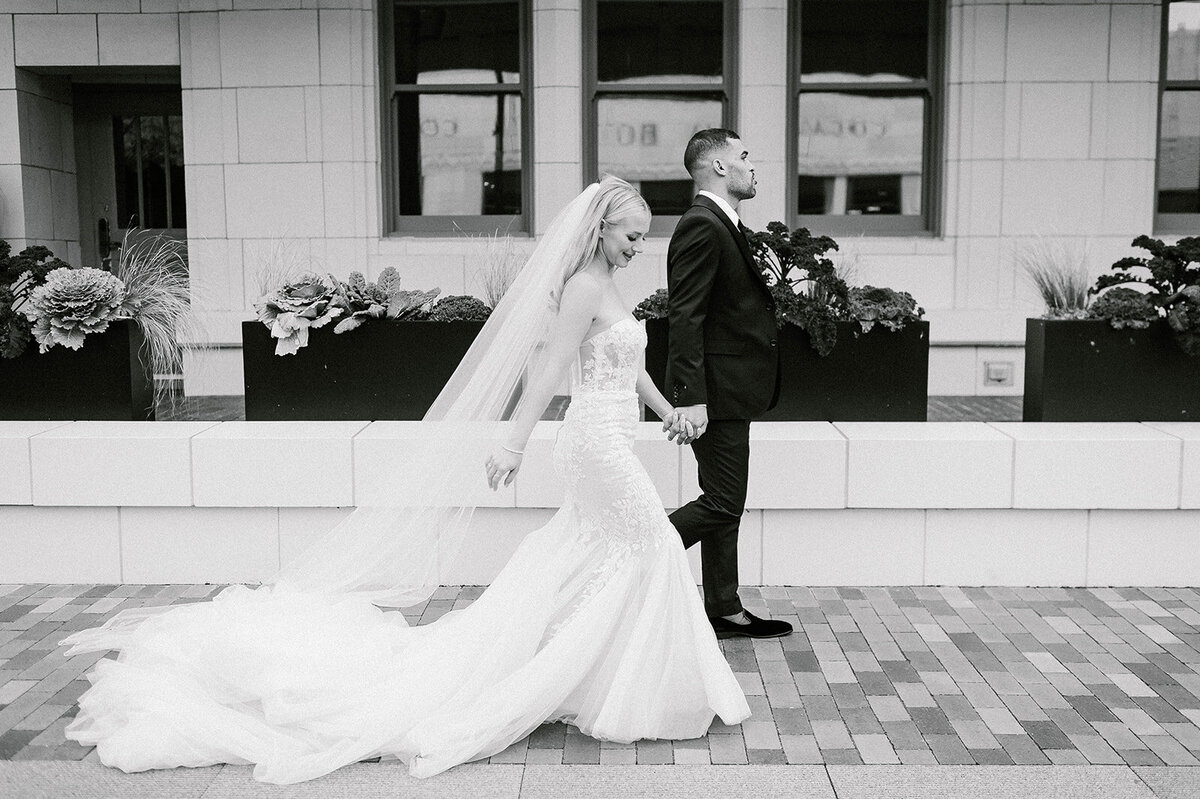 Rebecca Shehorn Photography Micah and Katie_s Bottleworks Hotel Indianapolis Wedding-570