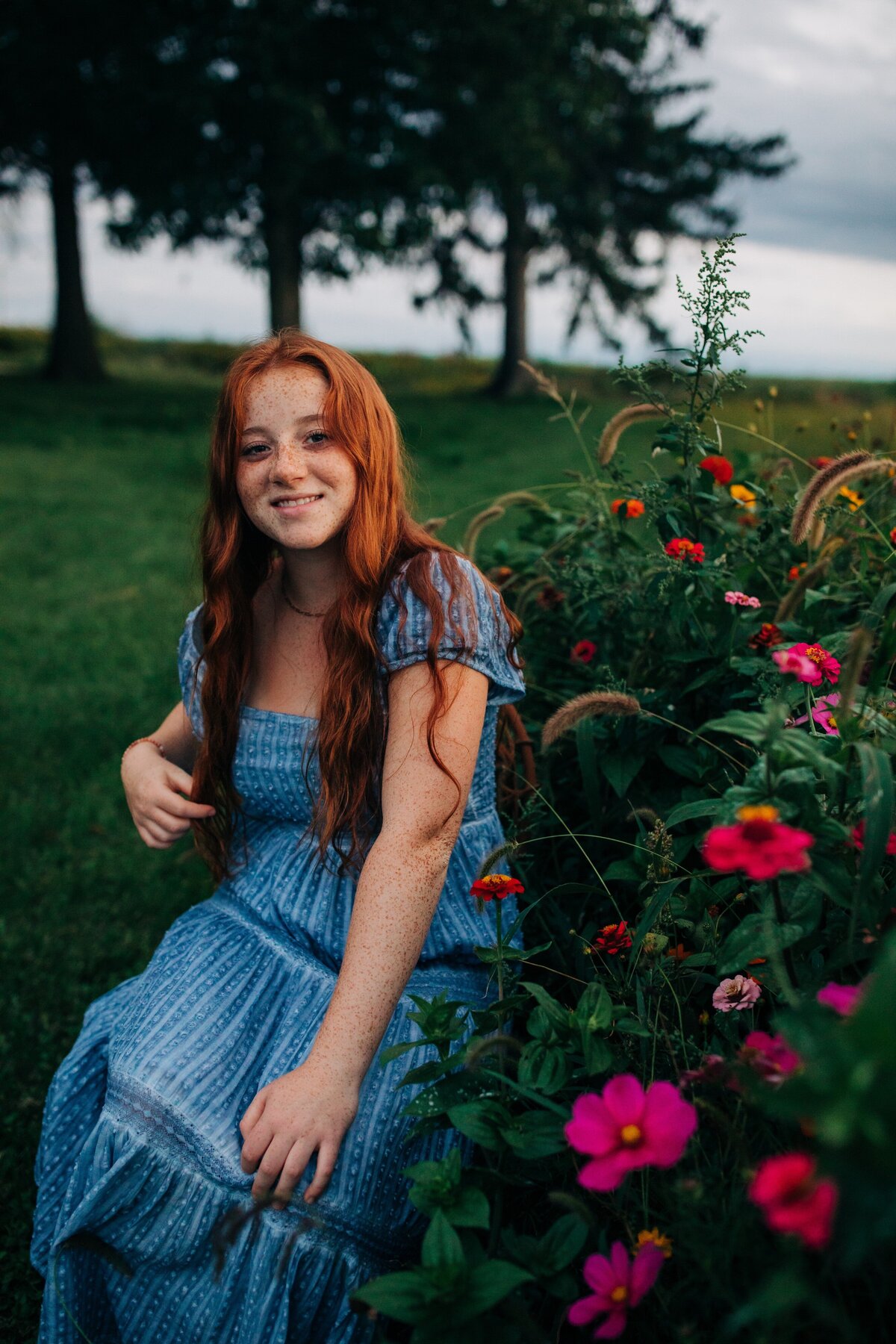 Flower-Senior-Portraits-Hartford-Wisconsin10
