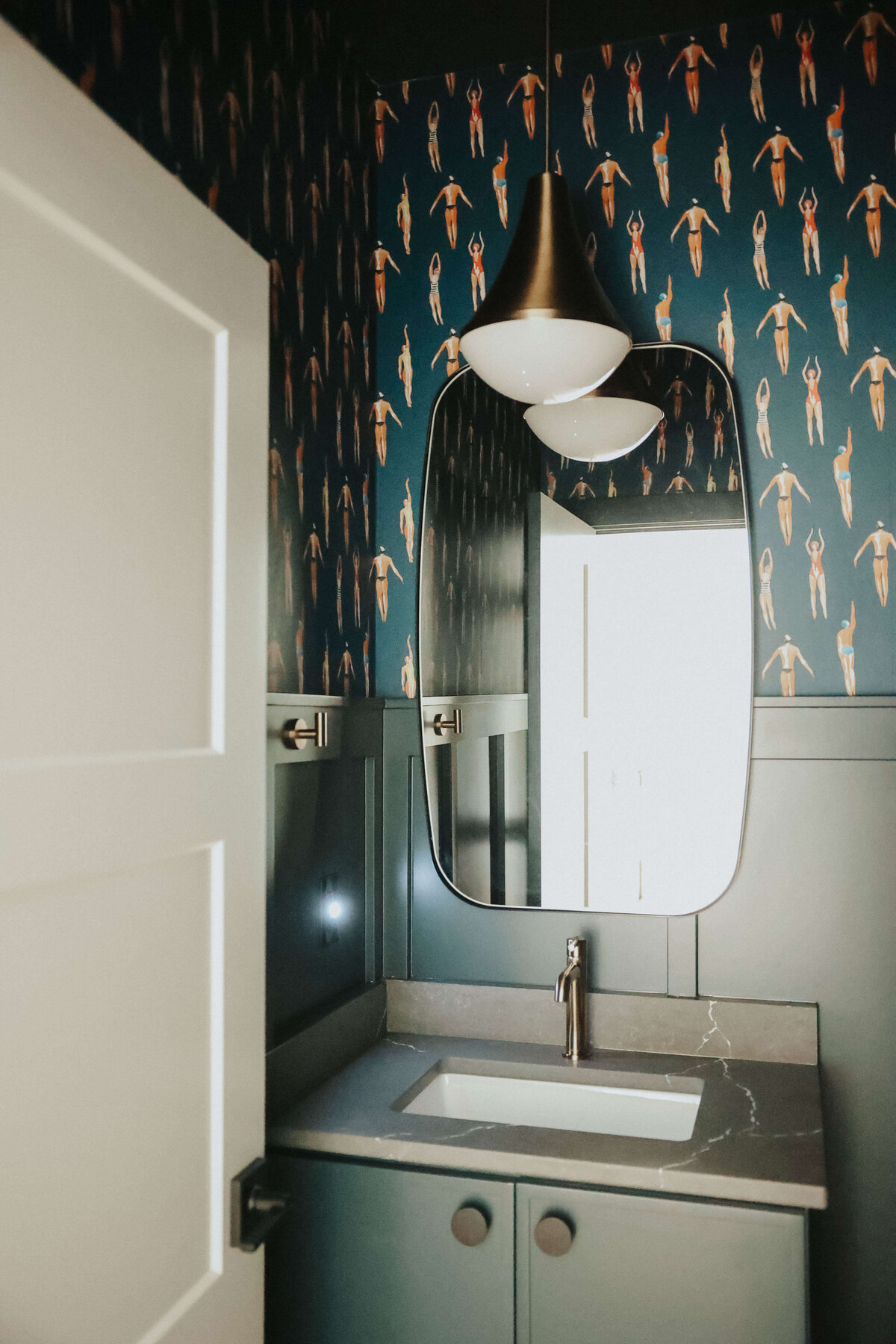 4171-Bathroom-Panora-Central-Iowa-Custom-Home-JRL-Builders-E23A3784