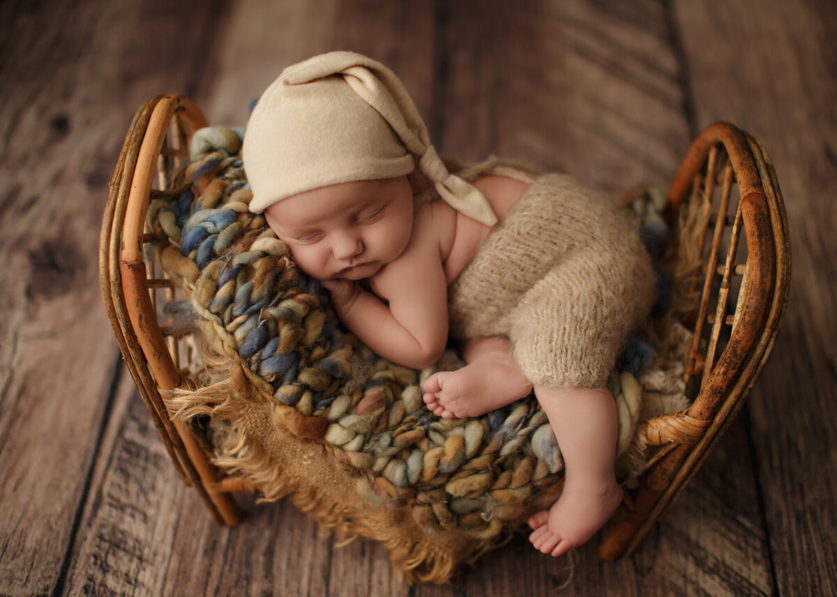 Newborn-Photographer-Photography-Vaughan-Maple-6-239