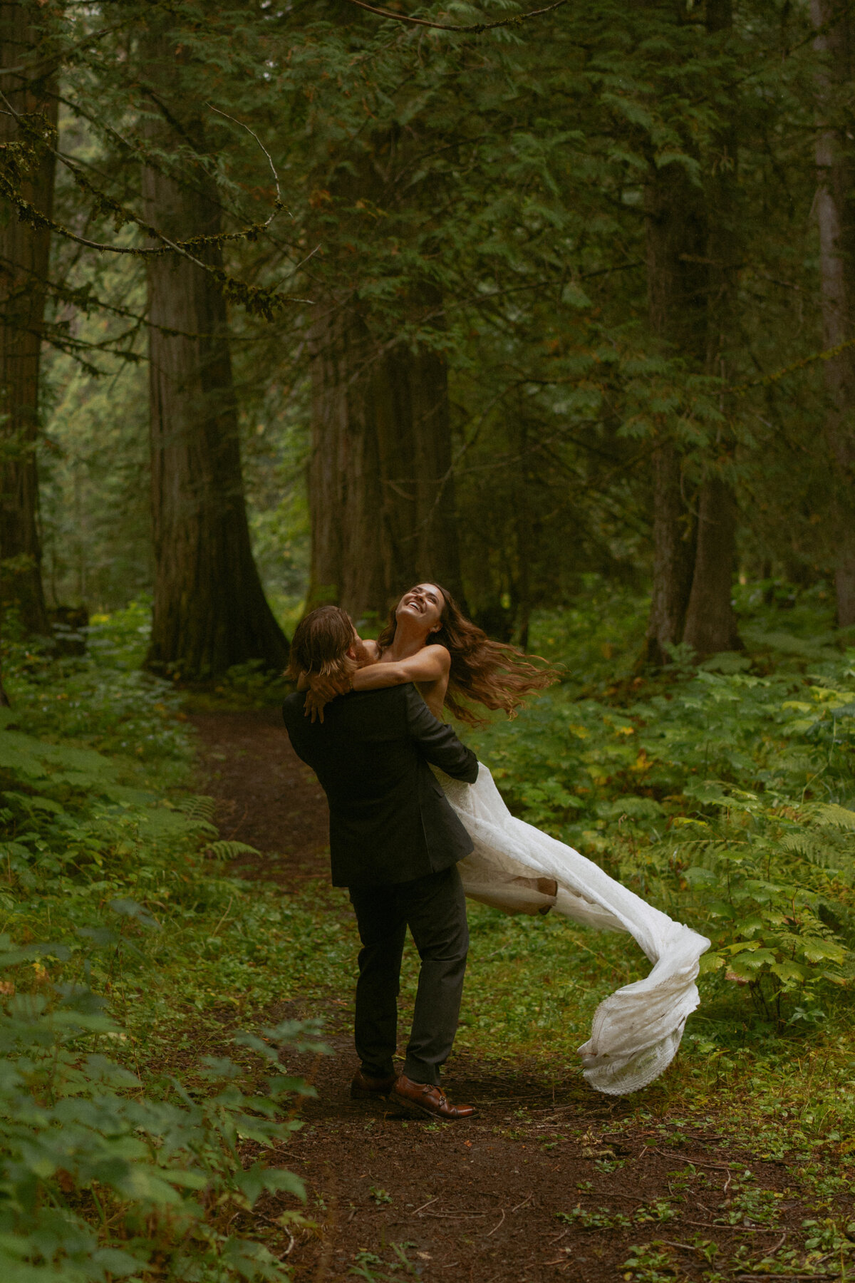 BRITISHCOLUMBIAWEDDINGPHOTOGRAPHER-166