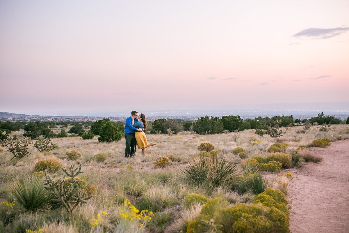 Albuquerque-engagement-photographer-Sandia-mountains (4)