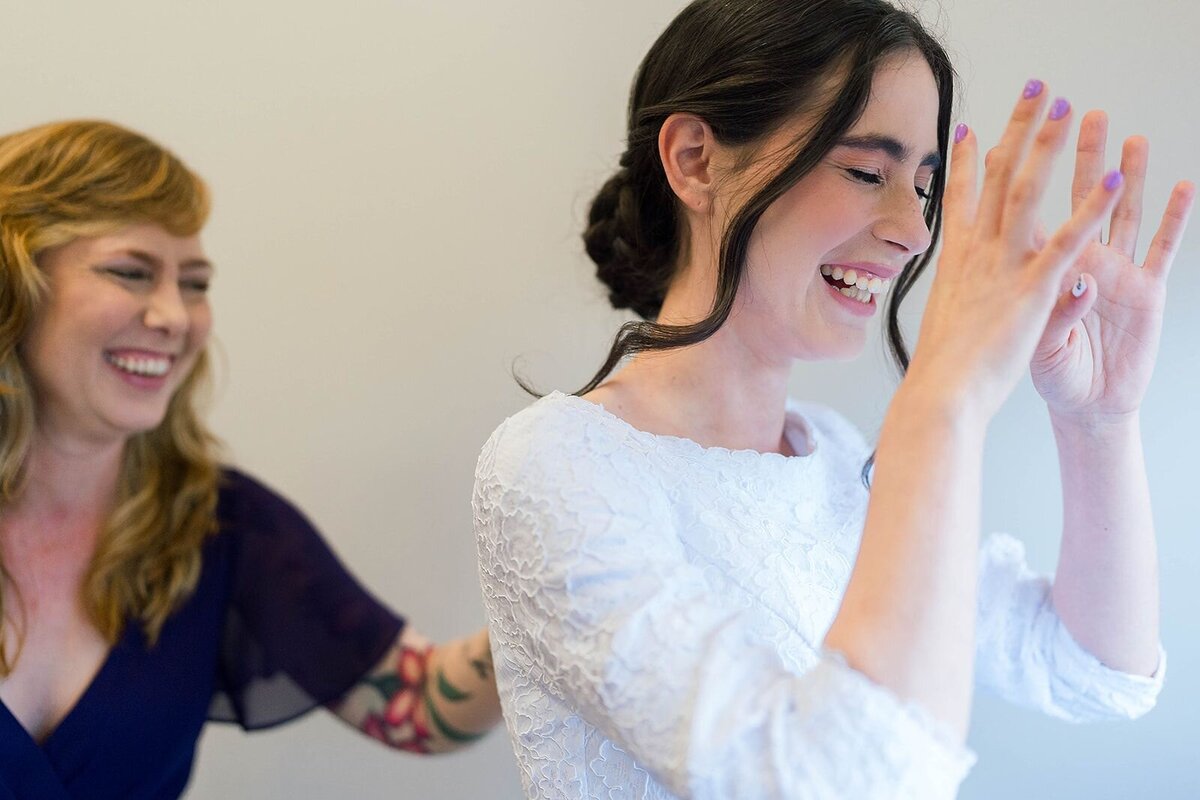 Eliana-Melmed-Photography-Chicago-LosAngeles-Jewish-WeddingPhotographer-CarmiKalman-CarmiReady-00033