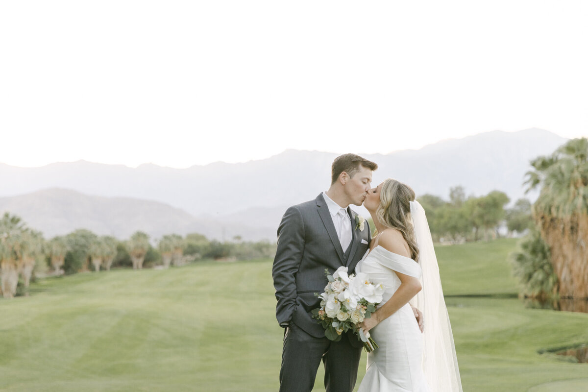 PERRUCCIPHOTO_DESERT_WILLOW_PALM_SPRINGS_WEDDING97