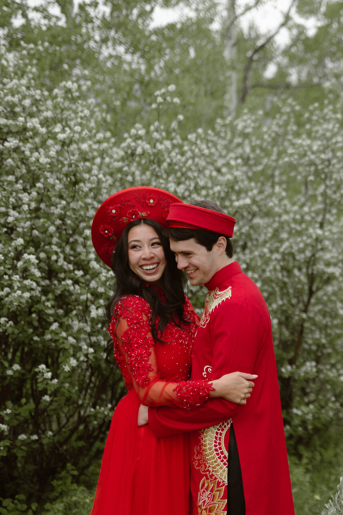 Ashley_Joyce_Photography_Vietnamese_Wedding_Breckenridge_Colorado_2023-8
