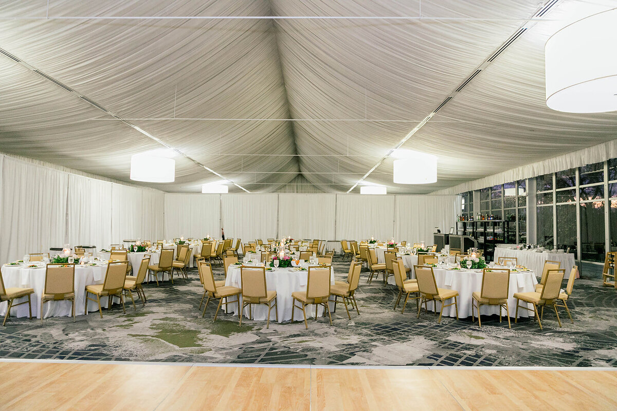 Eliana-Melmed-Photography-Chicago-LosAngeles-Jewish-WeddingPhotography-SimchaDancing-00273