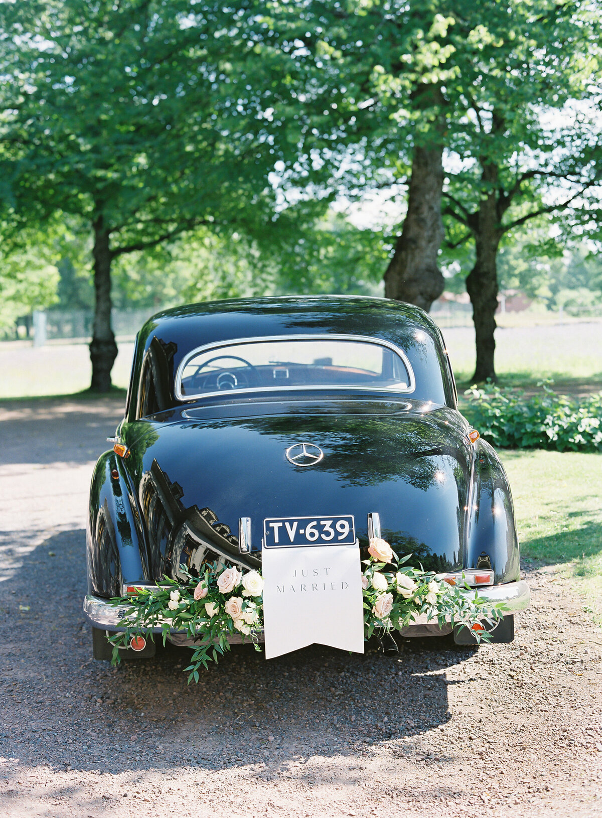 Vicki_Grafton_Photography-Finland_Wedding-Destination Luxury Fine Art Film Photographer Bride Martha Stewart90