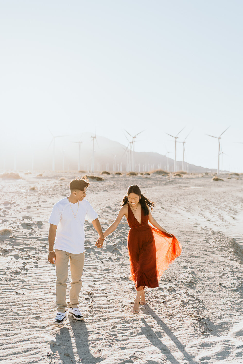 Palm-Springs_Windmills-Engagement-Session-12