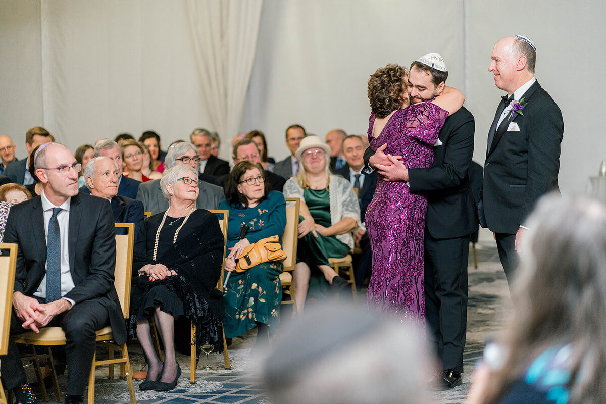 Eliana-Melmed-Photography-Chicago-LosAngeles-Jewish-WeddingPhotography-Chuppah-00063