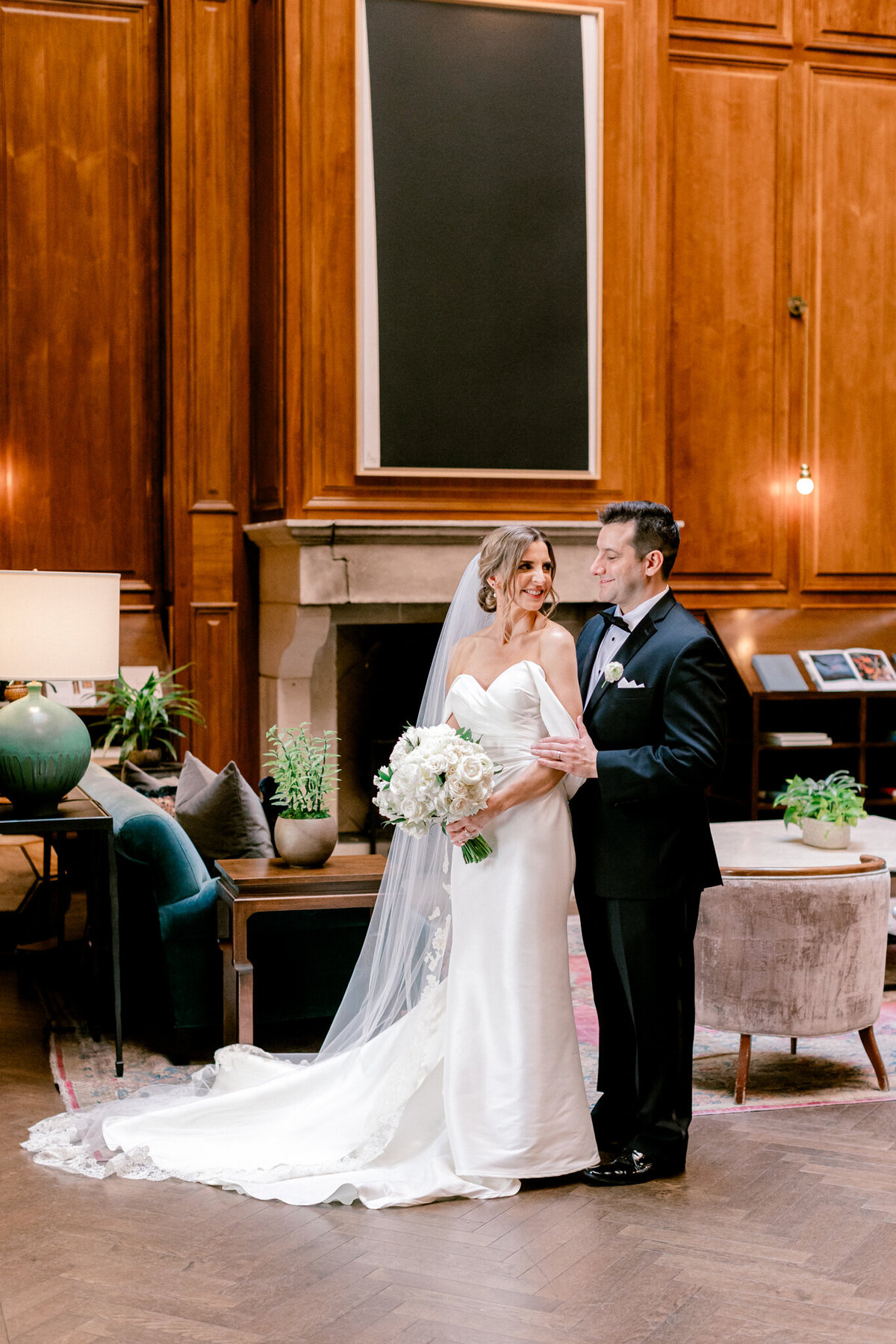 Virginia & Michael's Wedding at the Adolphus Hotel | Dallas Wedding Photographer | Sami Kathryn Photography-132