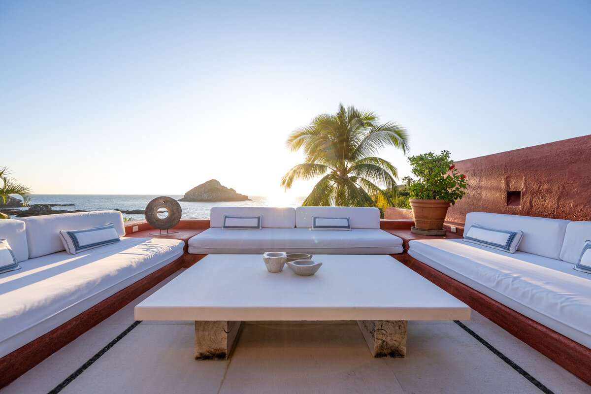 Careyes-Mexico-Properties-Villas-Casita-Carioca-Terrace-Lounge-Ocean-View-4222