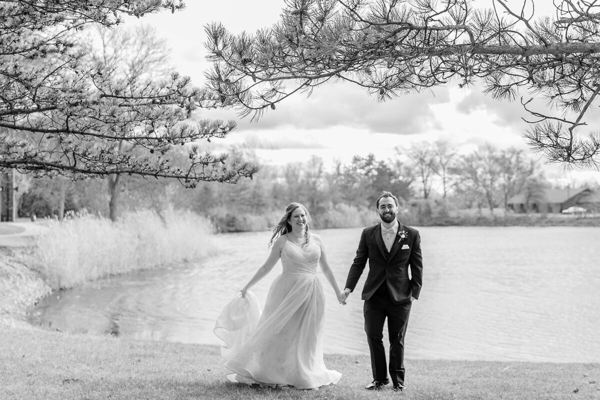 Eliana-Melmed-Photography-Chicago-LosAngeles-Jewish-WeddingPhotography-CouplePortrait-00046