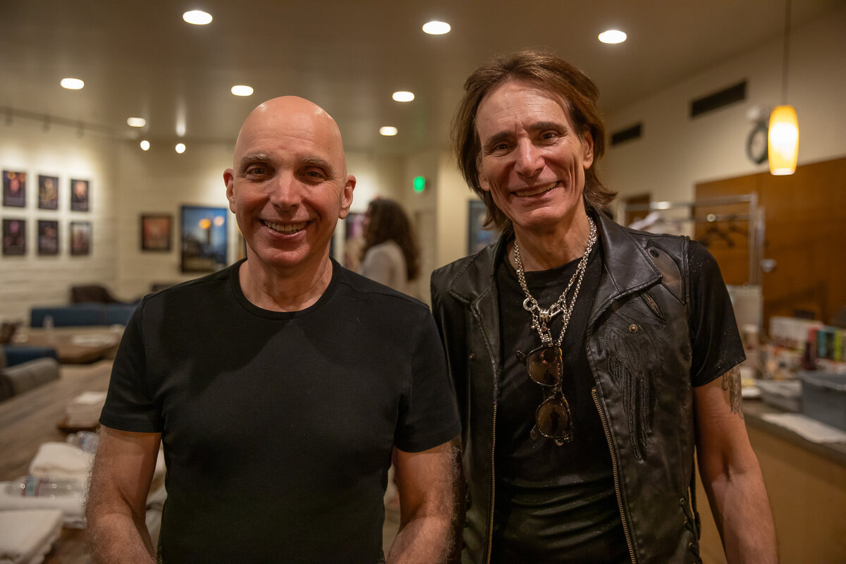 C5D_3812-JoeSatriani-SteveVai-Photo©JonLuini