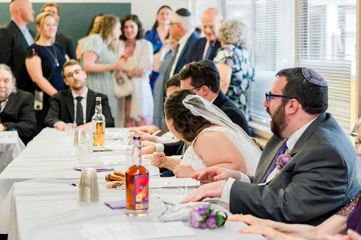 Eliana-Melmed-Photography-Chicago-LosAngeles-Jewish-WeddingPhotography-ElianaSklar-Tisch-00047