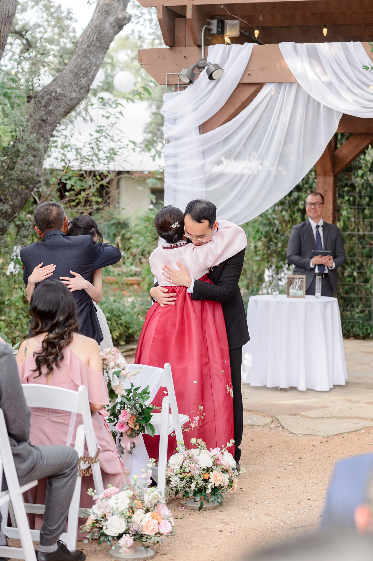 Hill Country Venue + Austin Wedding Photographer25