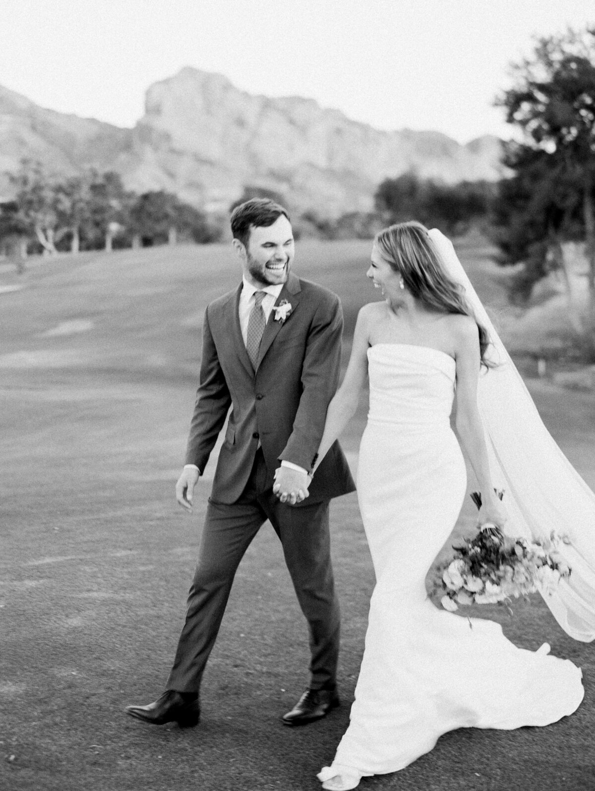 Paradise-Valley-Country-Club-Wedding_KateTommy-020