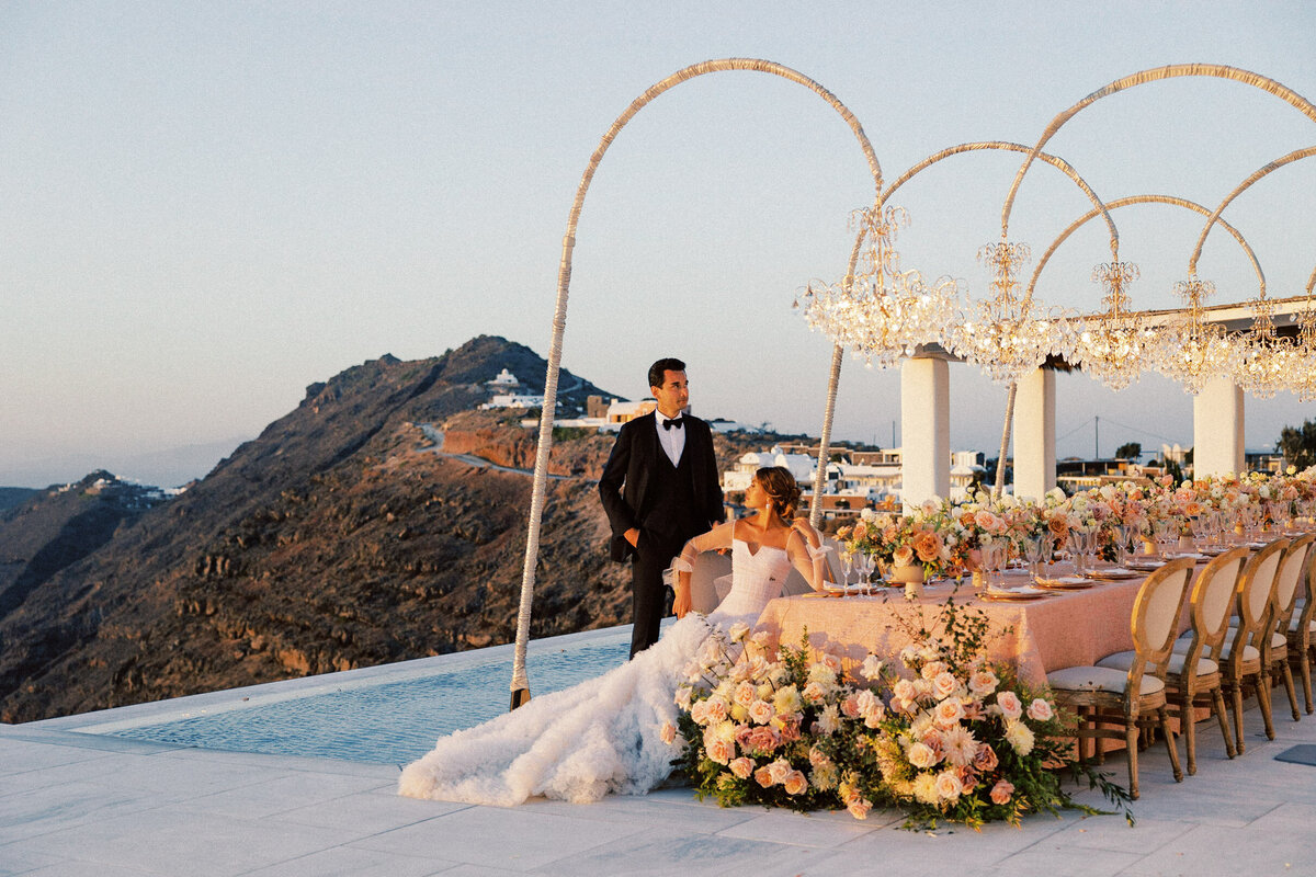 oia-santorini-greece-wedding-elopement-photographer-110