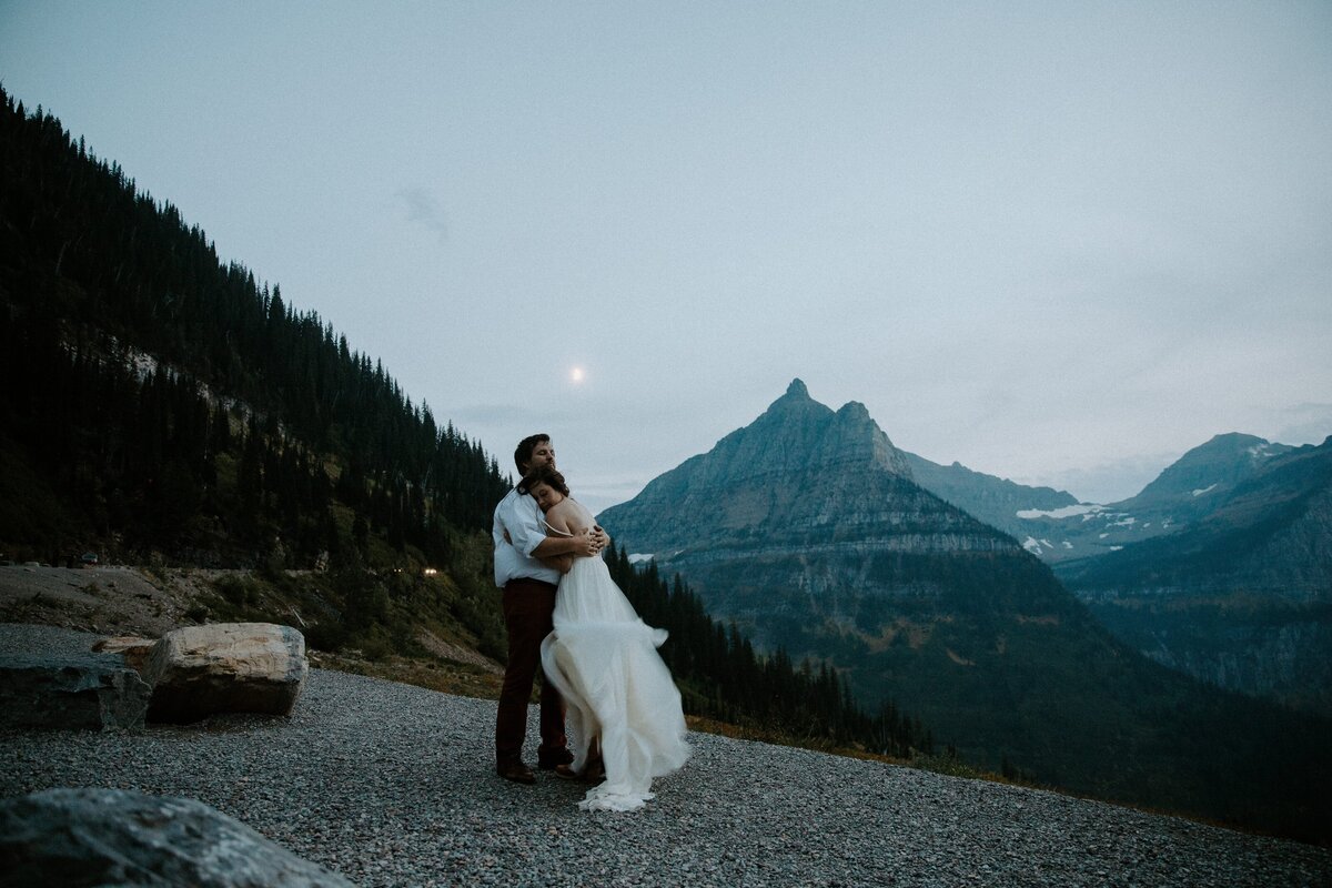 Alpine Vows - Colorado Elopement Photographer and Videographer Team