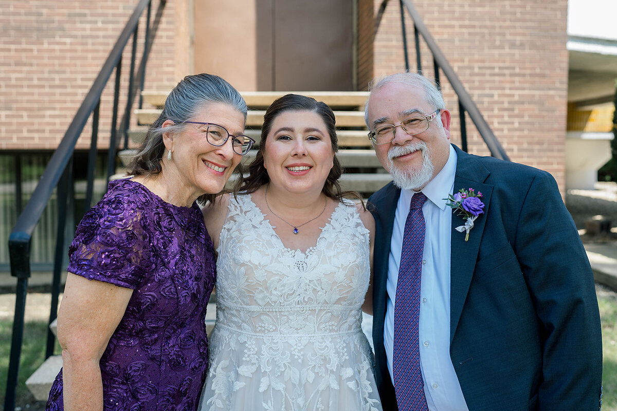 Eliana-Melmed-Photography-Chicago-LosAngeles-Jewish-WeddingPhotography-ElianaSklar-FamilyFormals-00020