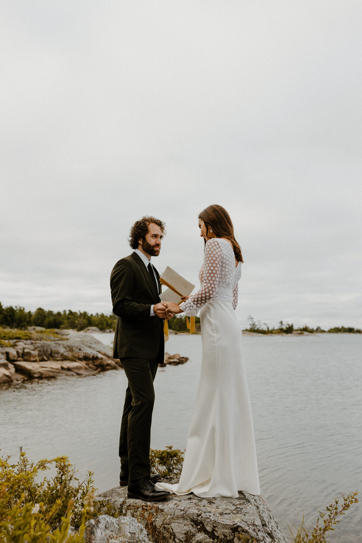 Lake-Michigan-Intimate-Wedding-75