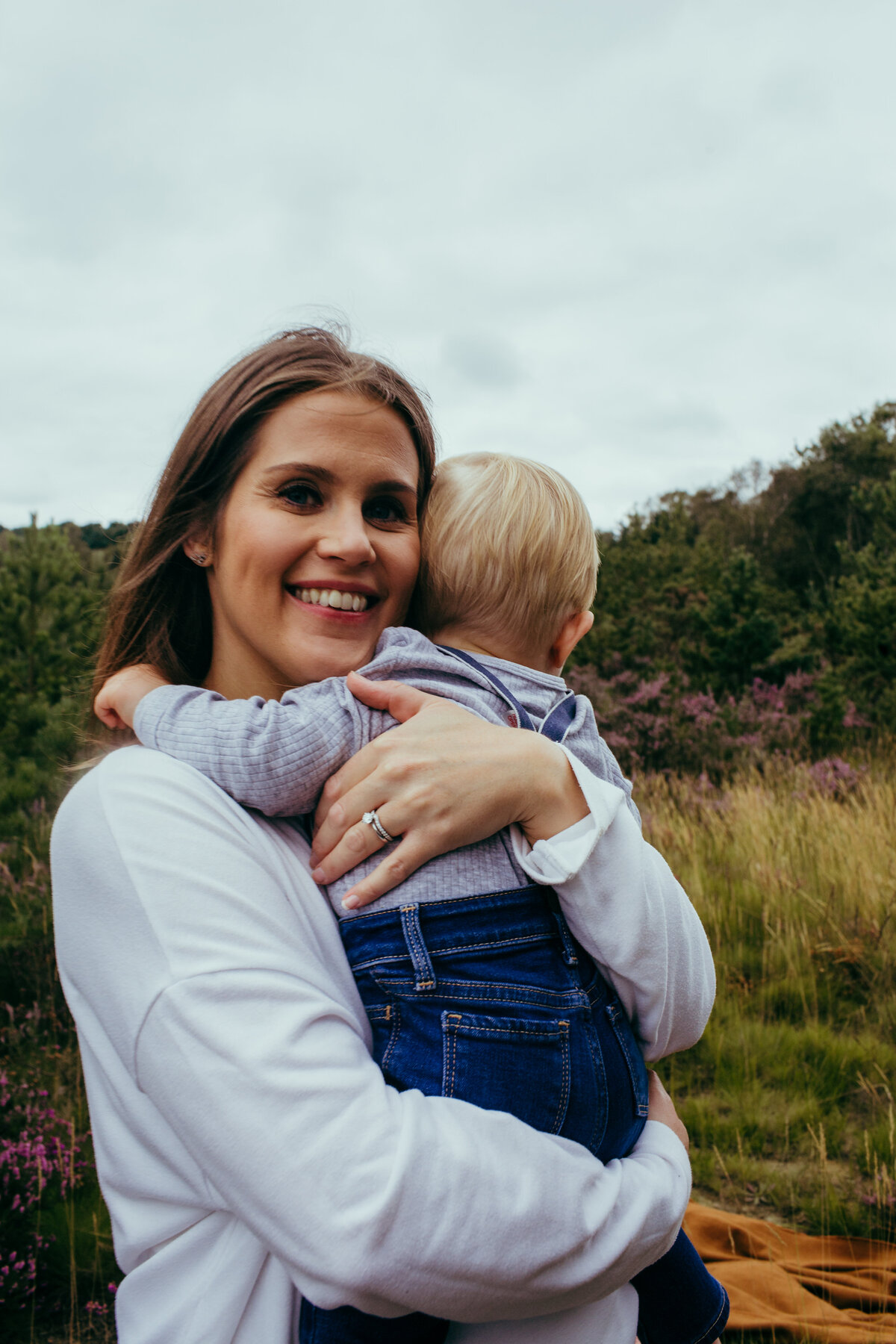 Chobham common is one of the best locations for family mini shoots, the colours of the wild plants are amazing