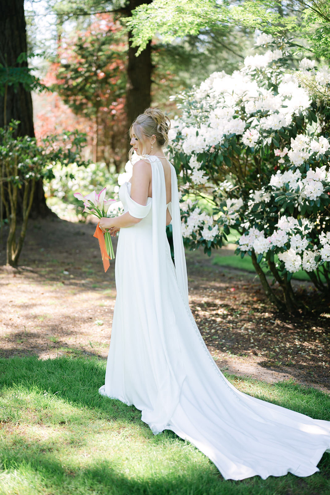 Artistic wedding photos for sophisticated couples