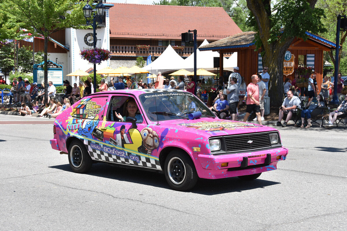 Bavarian-Parade-Frankenmuth-Michigan-29