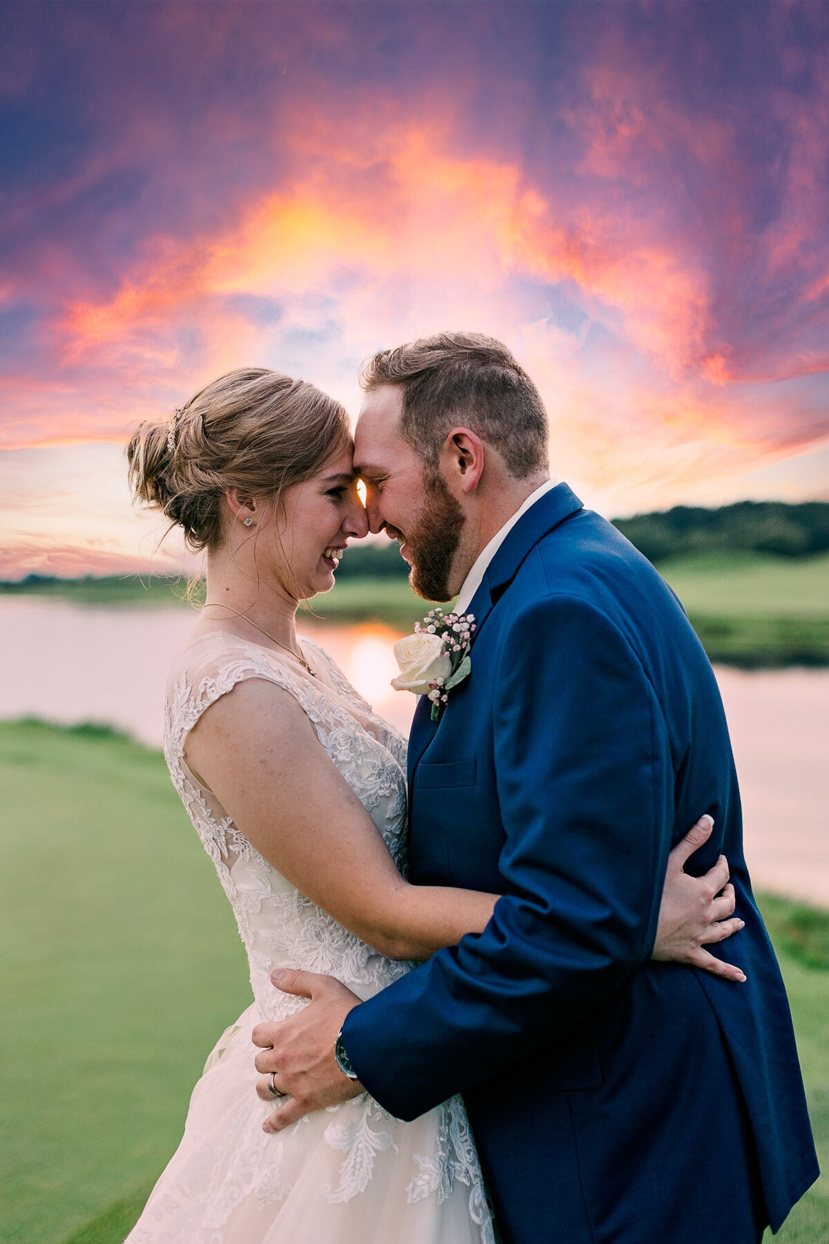 Grand Rapids Wedding Photographer  https---www.chrystinmelanie.com -1-2