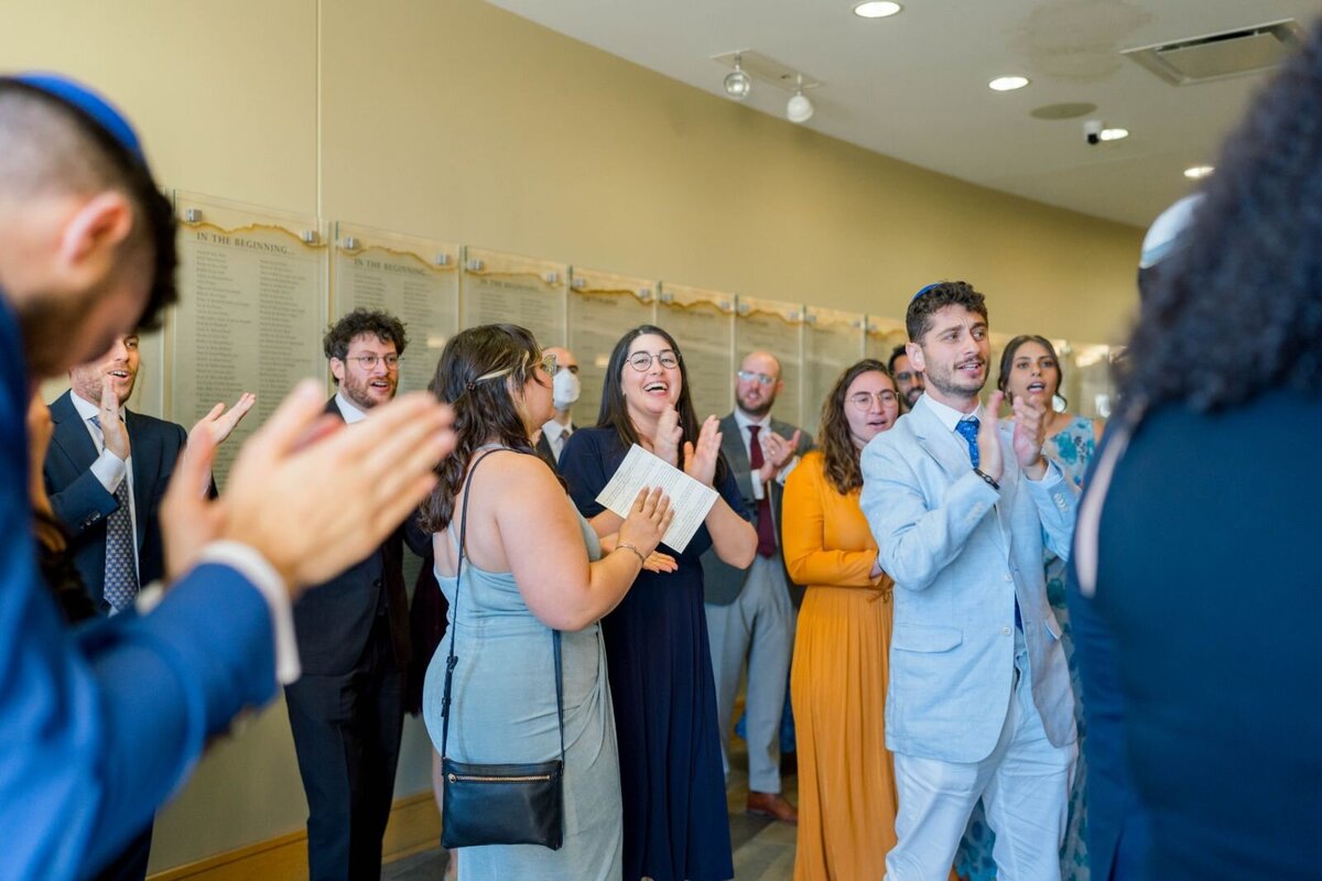 Eliana-Melmed-Photography-Chicago-LosAngeles-Jewish-WeddingPhotography-ShulaNoah-Chuppah-00186