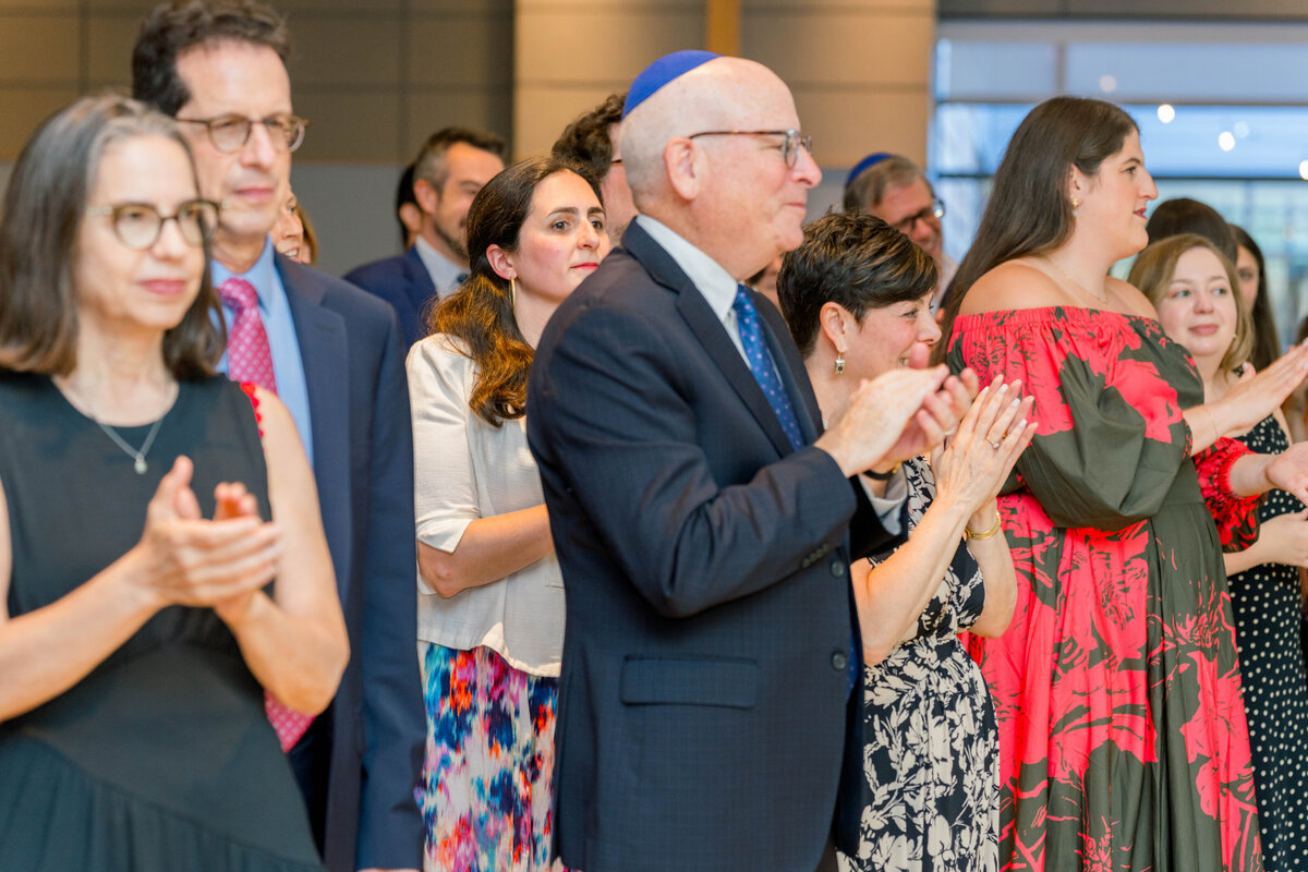 Eliana-Melmed-Photography-Chicago-LosAngeles-Jewish-WeddingPhotography-ShulaNoah-Shtick-00245