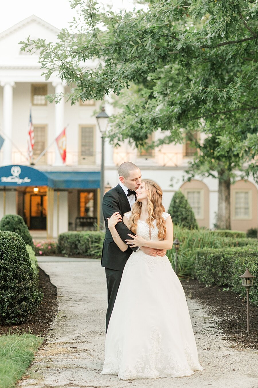 The Williamsburg Inn in Colonial Williamsburg, VA wedding photographer_3435