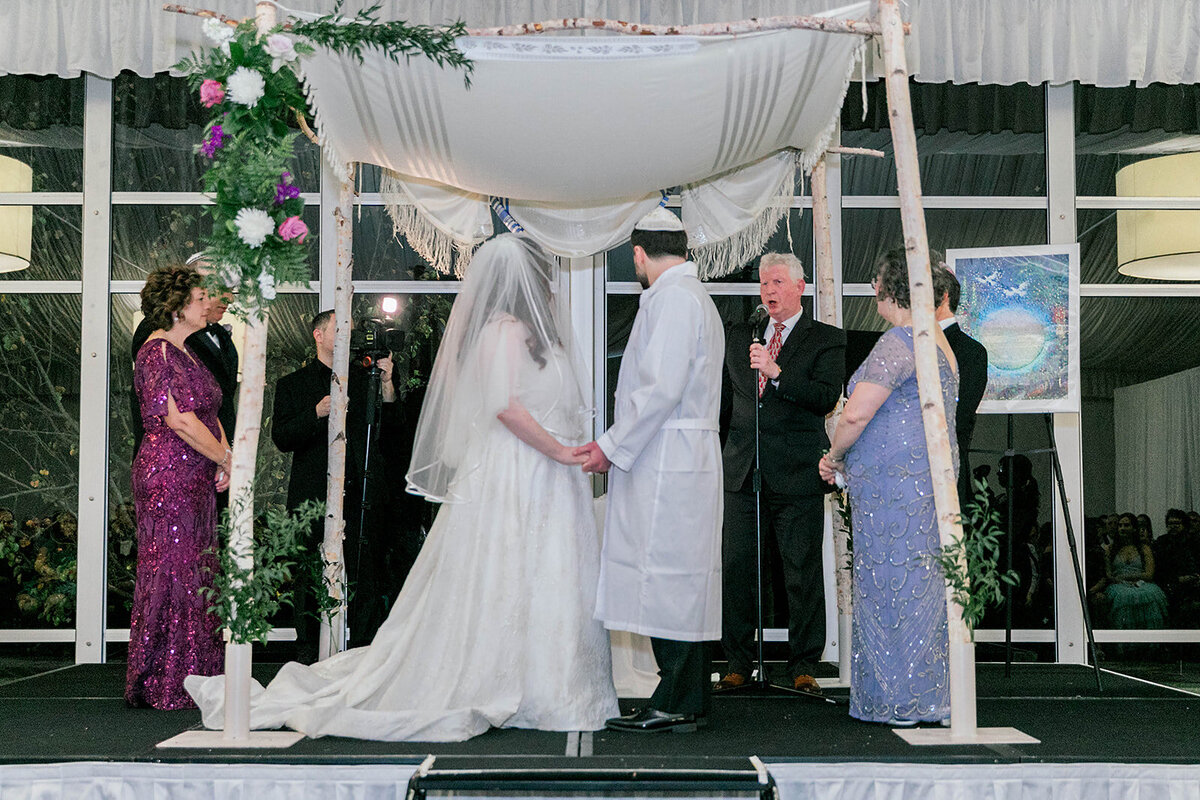 Eliana-Melmed-Photography-Chicago-LosAngeles-Jewish-WeddingPhotography-Chuppah-00196