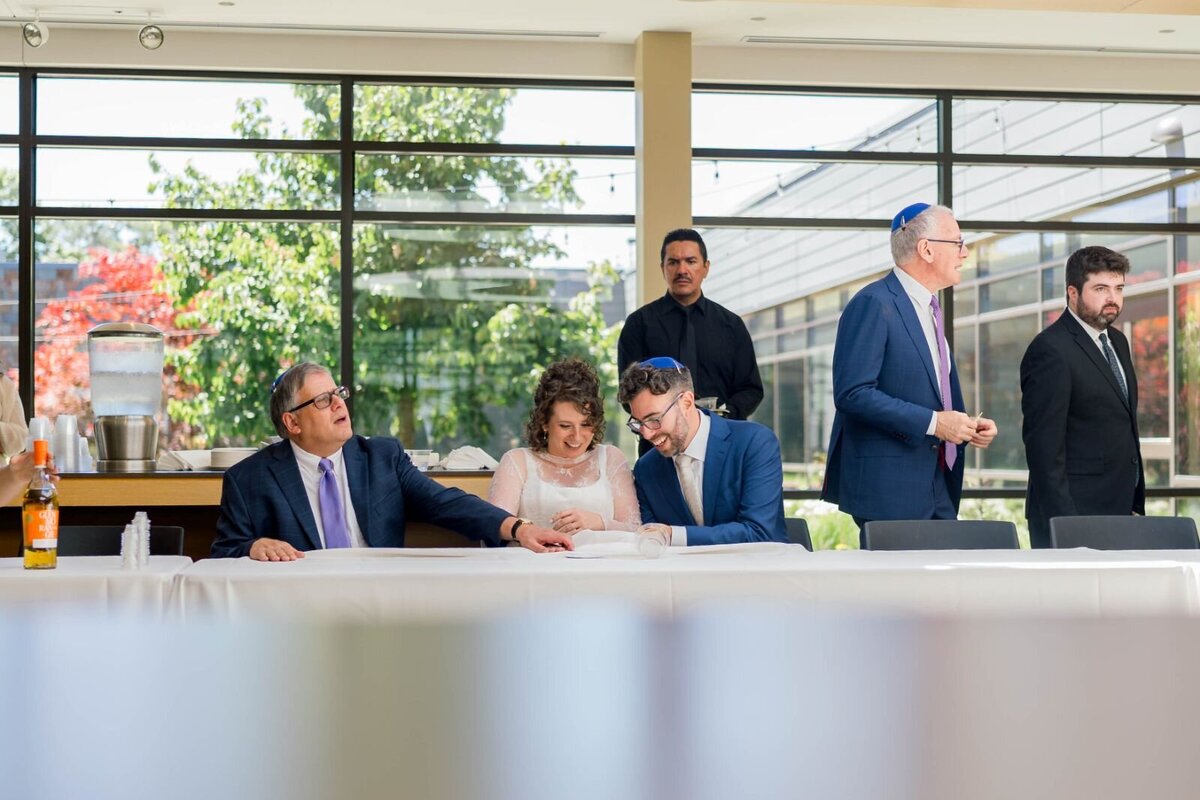 Eliana-Melmed-Photography-Chicago-LosAngeles-Jewish-WeddingPhotography-ShulaNoah-Tisch-00013