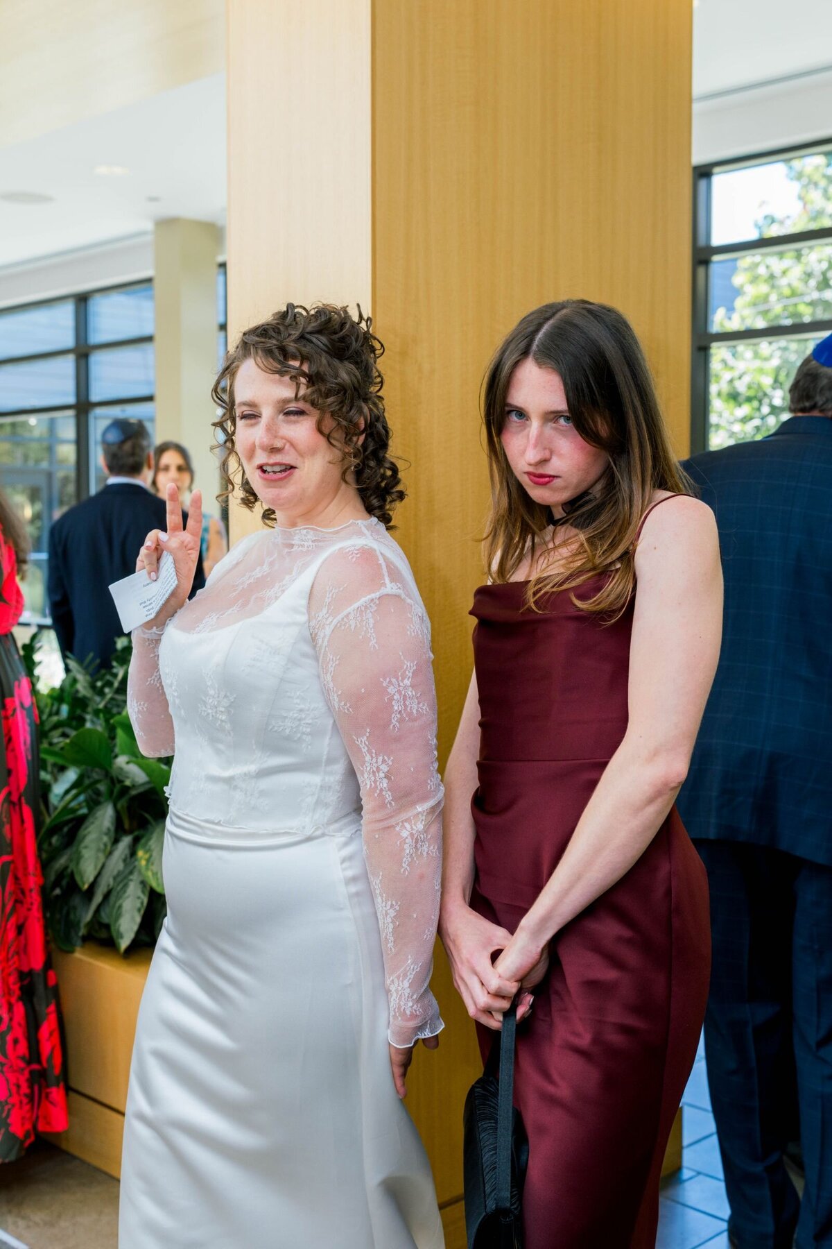 Eliana-Melmed-Photography-Chicago-LosAngeles-Jewish-WeddingPhotography-ShulaNoah-Ketubah-00019