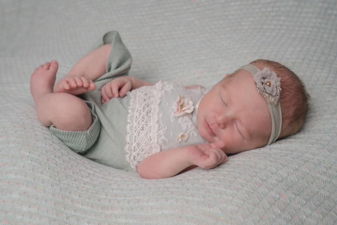 Baby Emma W Newborn Photos-1136
