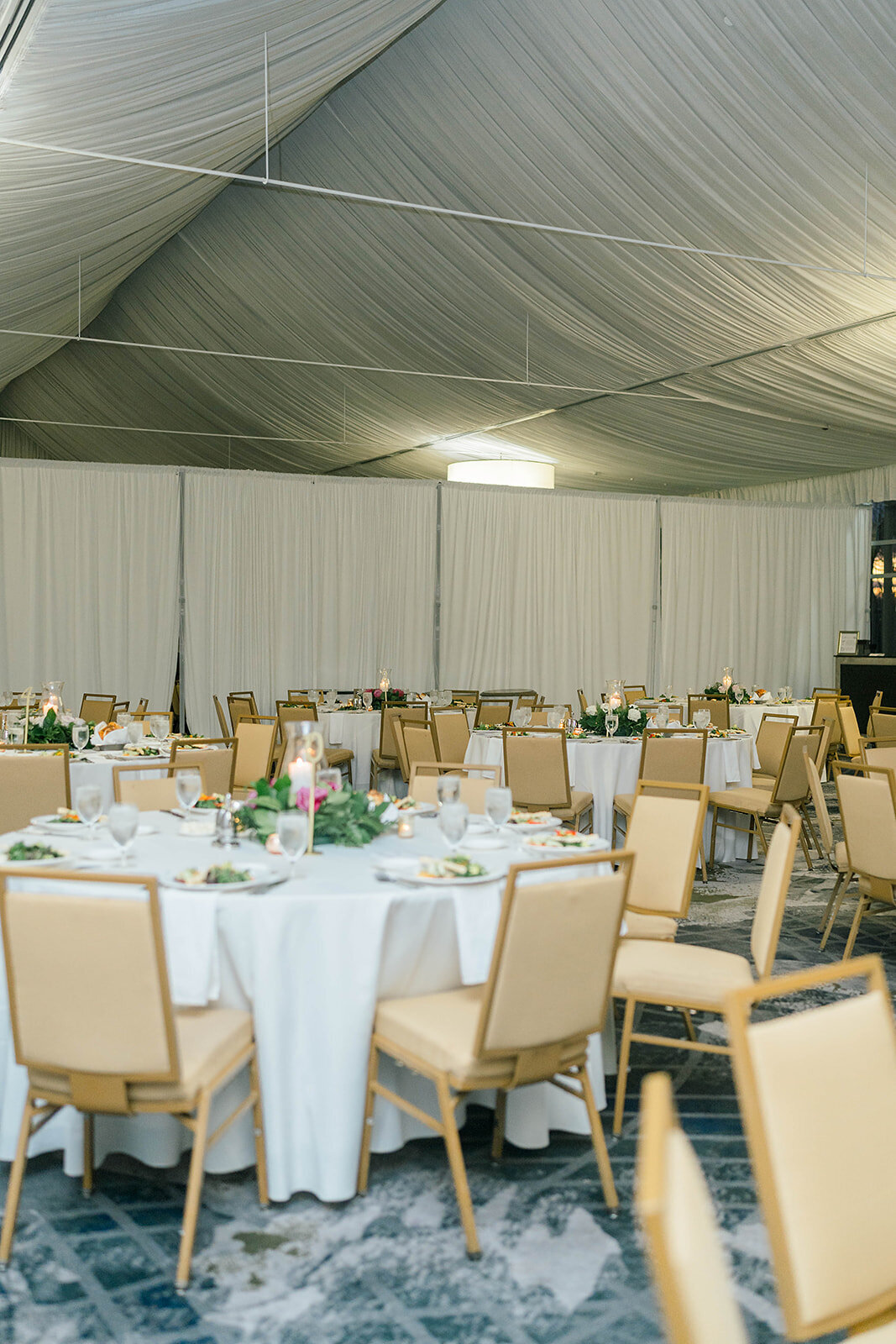 Eliana-Melmed-Photography-Chicago-LosAngeles-Jewish-WeddingPhotography-SimchaDancing-00284