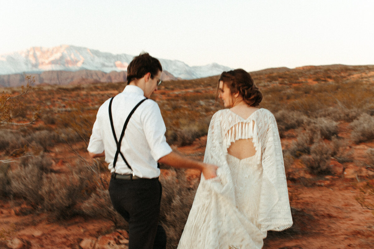 st-george-southern-utah-desert-elopement-boho-picnic-zion-national-park-bride-wedding28