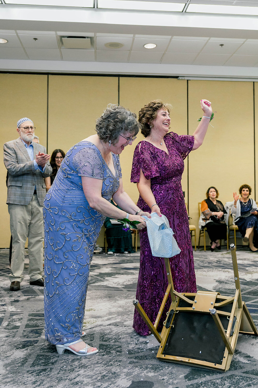 Eliana-Melmed-Photography-Chicago-LosAngeles-Jewish-WeddingPhotography-Ketubah-00090