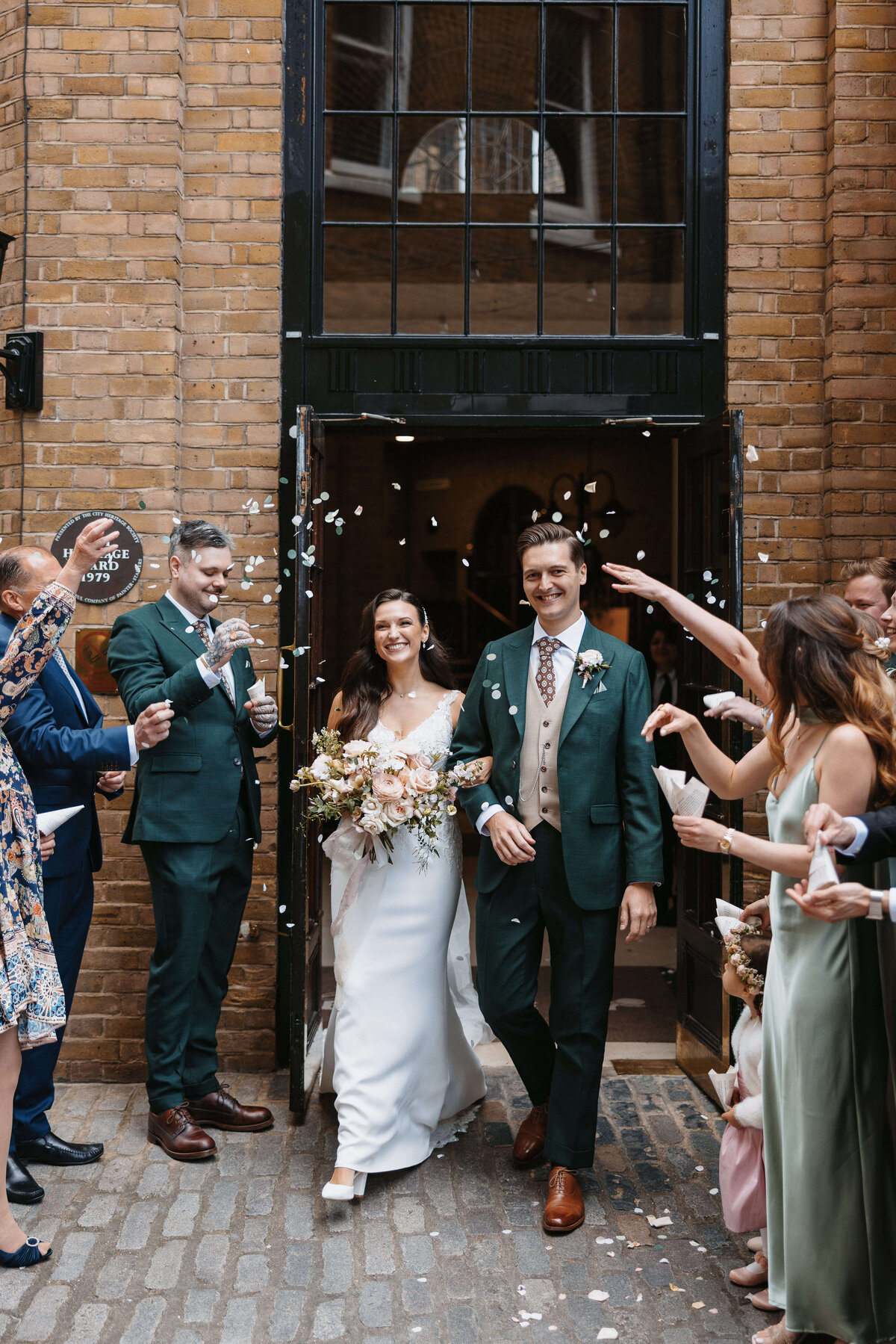 Pesh-Flowers-London-Wedding-Florist-The-Brewery-London31