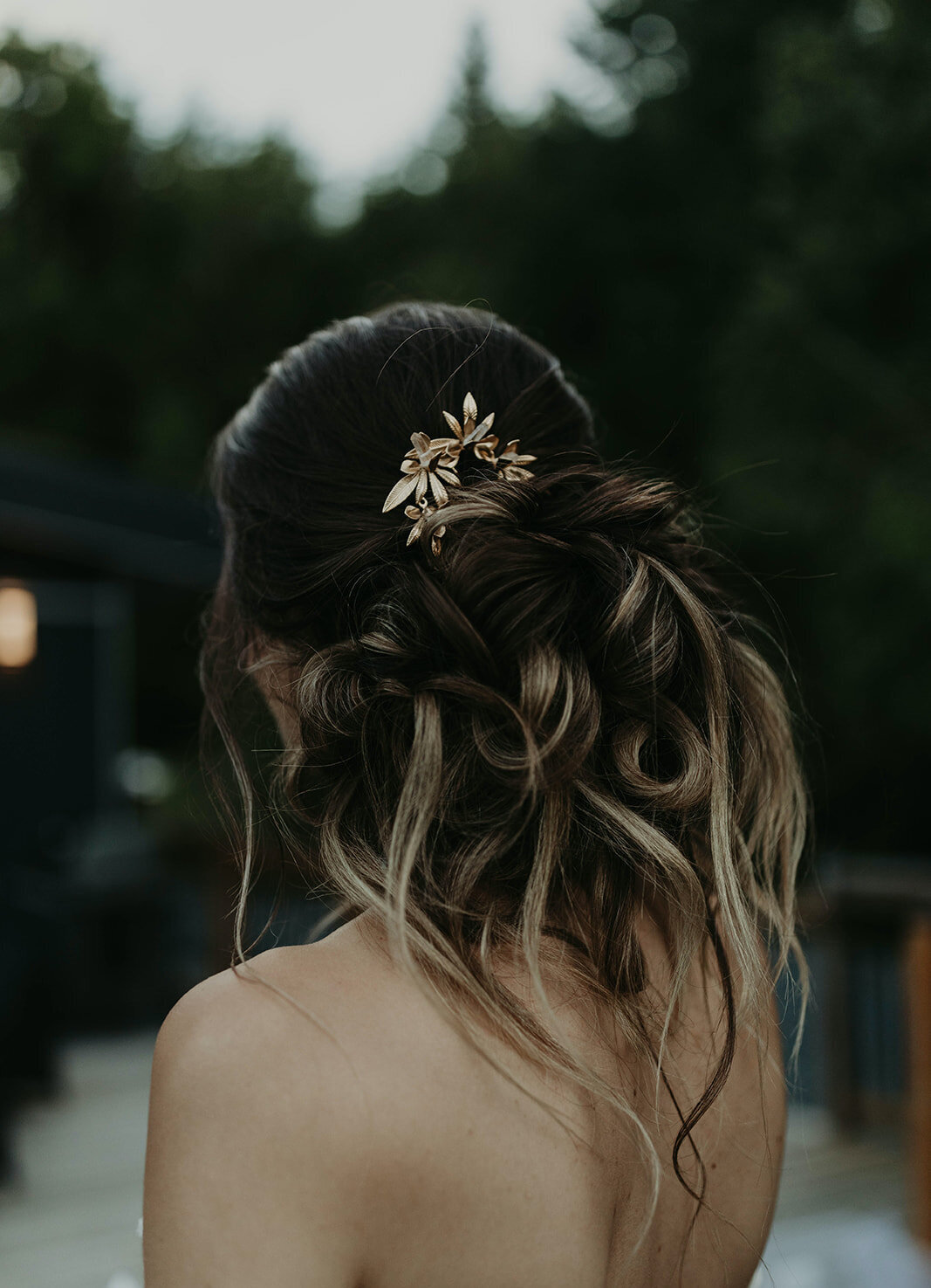 brides hair and hair accessory