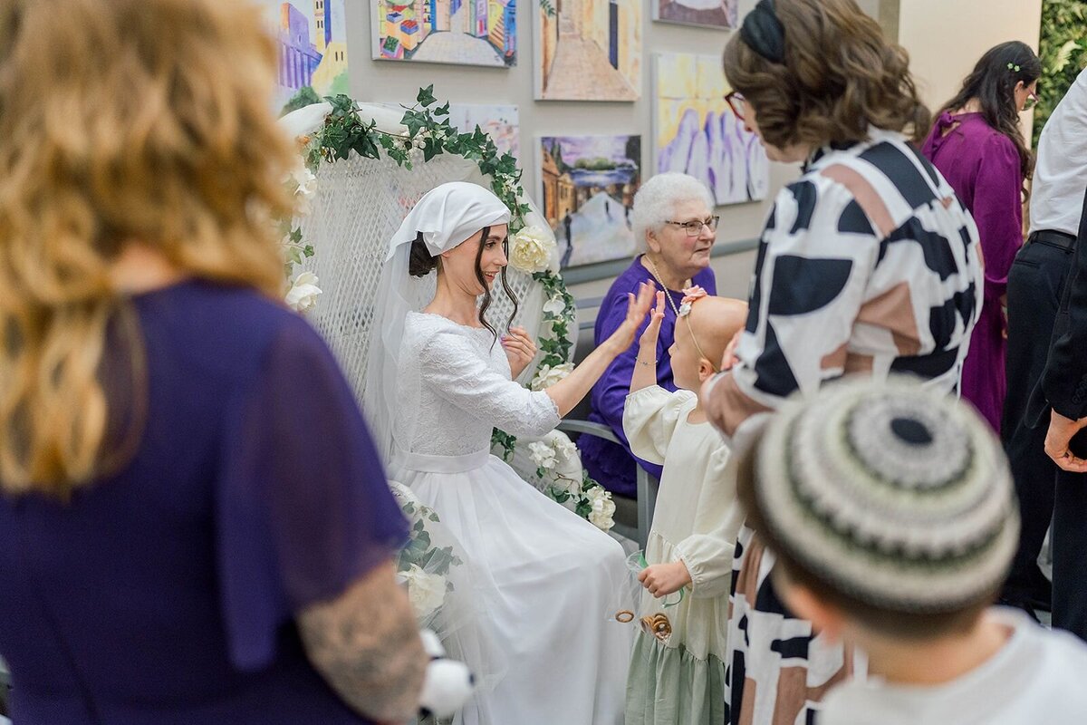 Eliana-Melmed-Photography-Chicago-LosAngeles-Jewish-WeddingPhotographer-CarmiKalman-SneakPeeks-00013