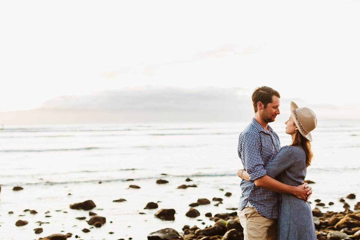 couple-beach-maui-engagement-photography