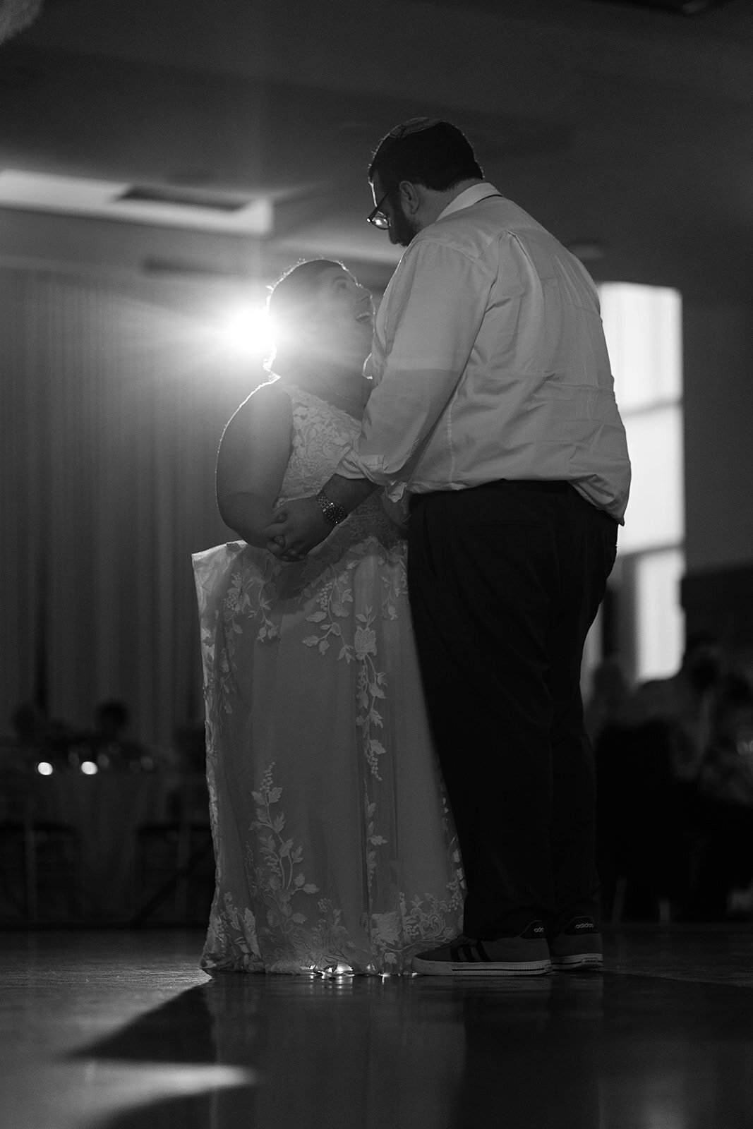 Eliana-Melmed-Photography-Chicago-LosAngeles-Jewish-WeddingPhotography-ElianaSklar-SneakPeek-00022